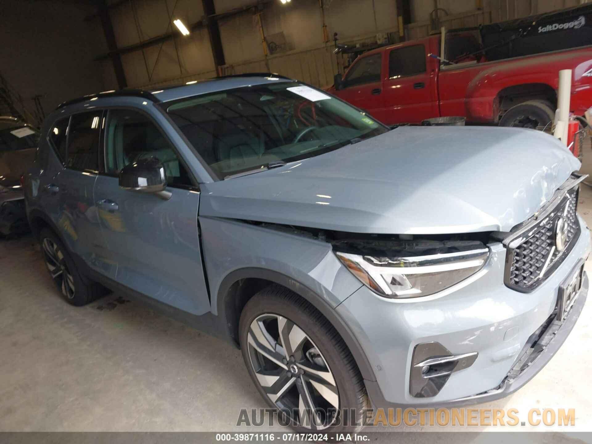 YV4L12UW7P2029866 VOLVO XC40 2023