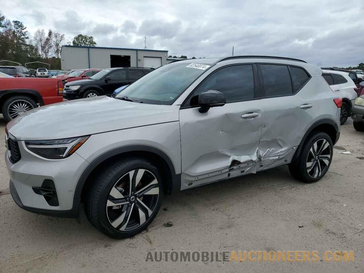 YV4L12UX2P2098537 VOLVO XC40 ULTIM 2023