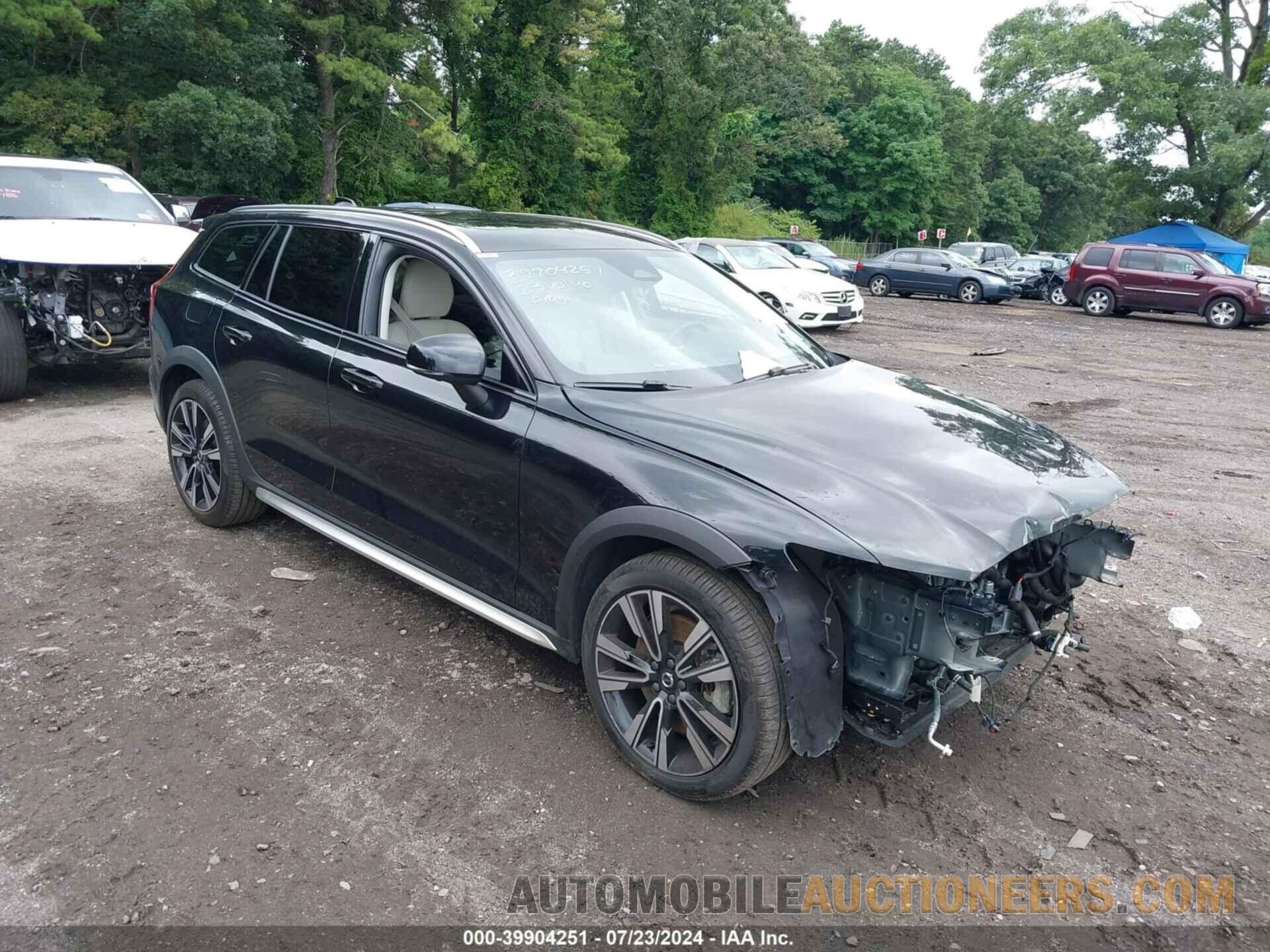 YV4L12WB1P2106418 VOLVO V60 CROSS COUNTRY 2023