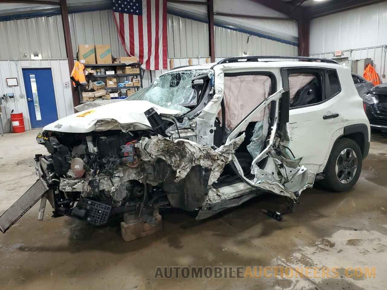 ZACCJBABXJPH66111 JEEP RENEGADE 2018