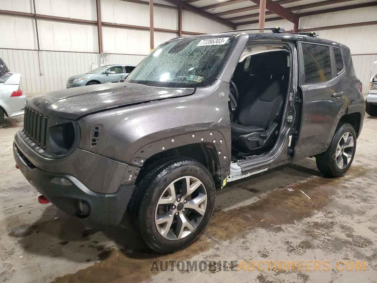 ZACCJBCB2JPG78960 JEEP RENEGADE 2018