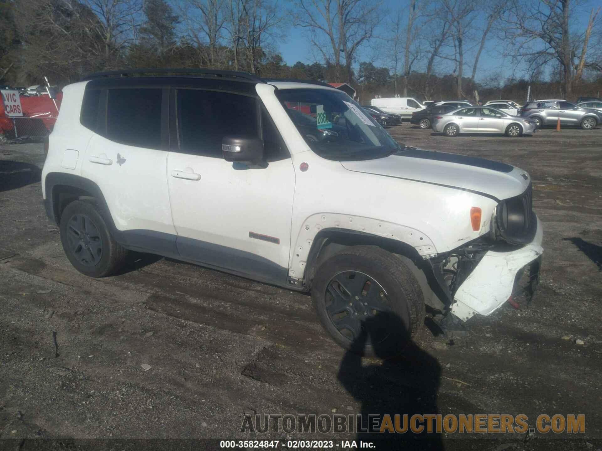 ZACCJBCB4JPH00943 JEEP RENEGADE 2018