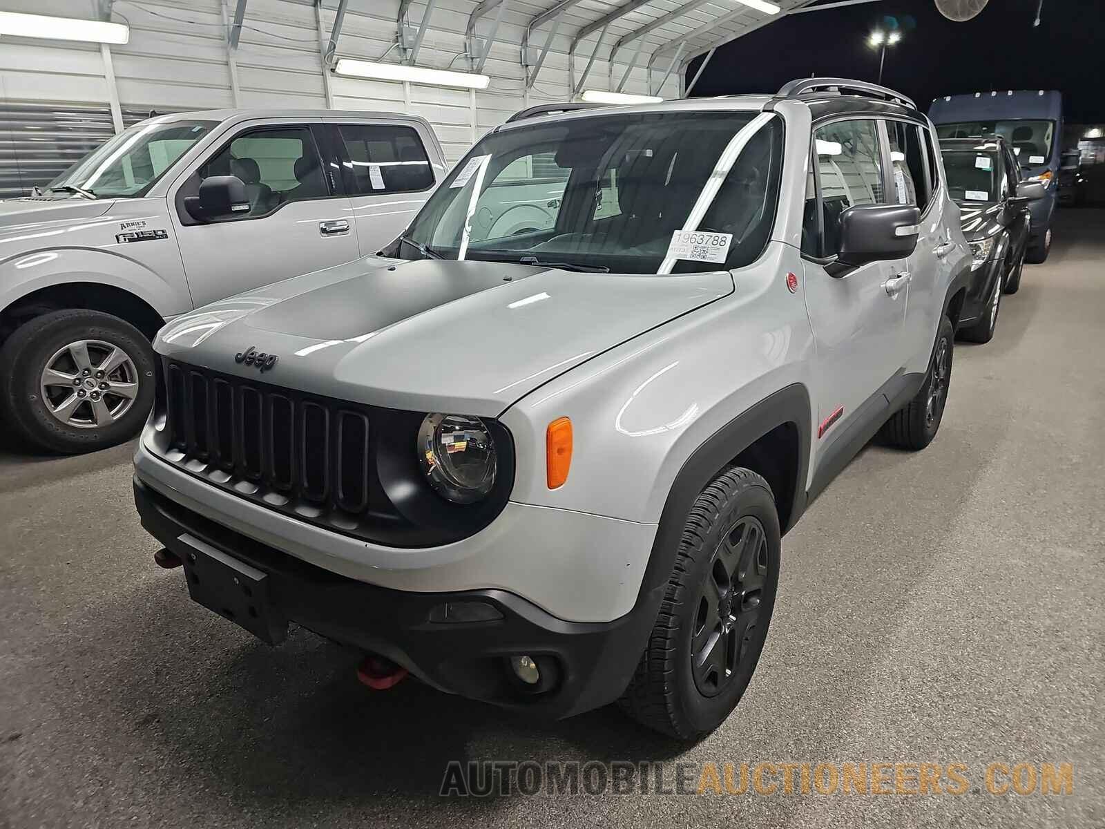 ZACCJBCB7JPJ08899 Jeep Renegade 2018