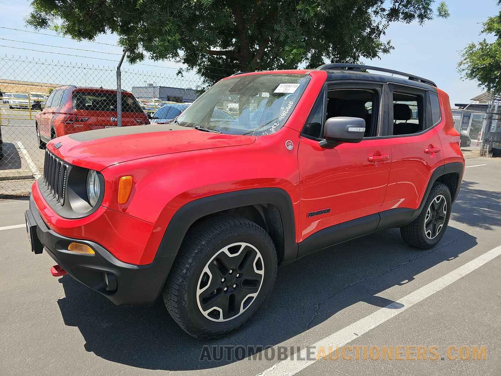 ZACCJBCB8HPE70379 Jeep Renegade 2017