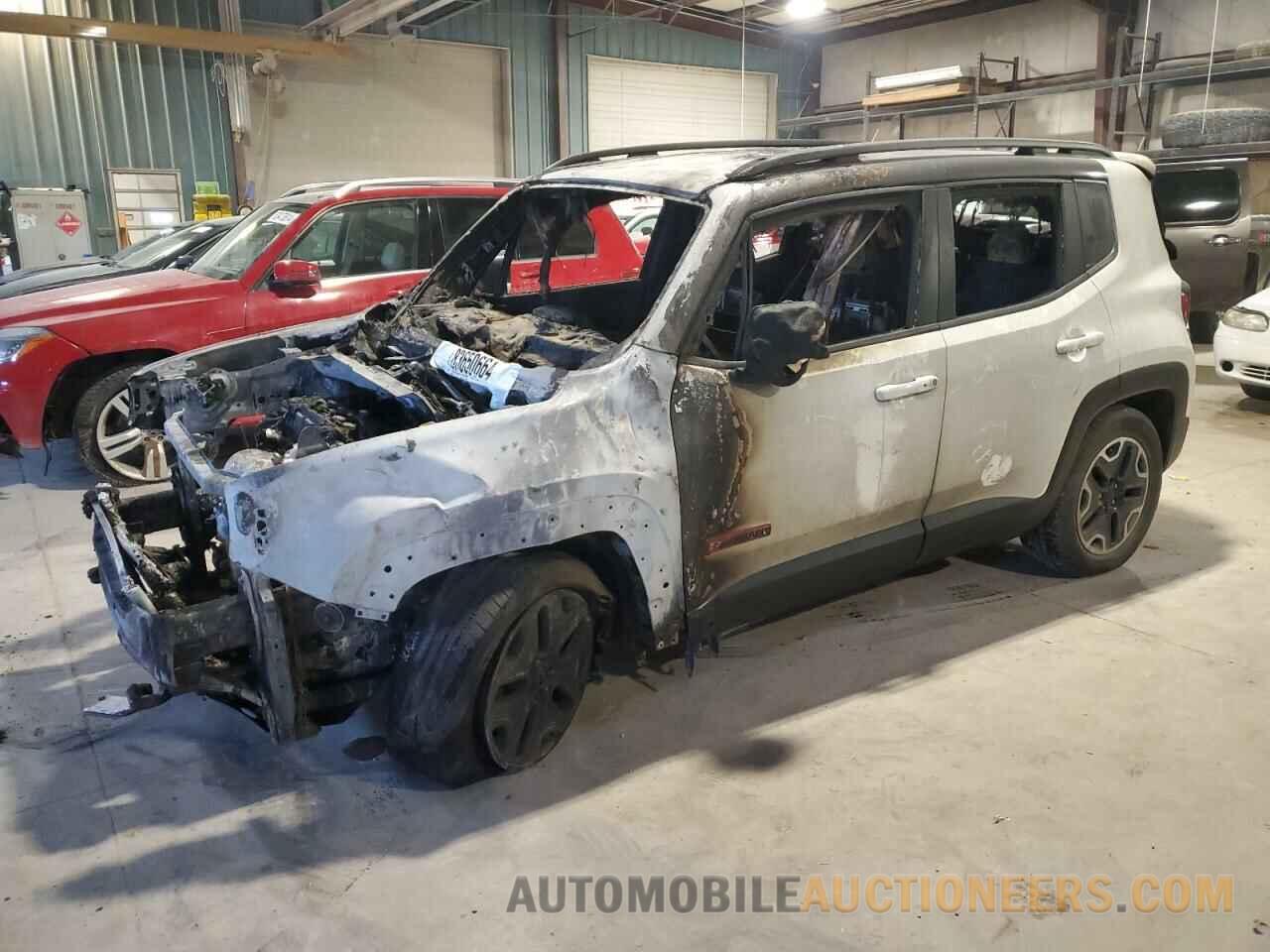 ZACCJBCT0GPD57338 JEEP RENEGADE 2016