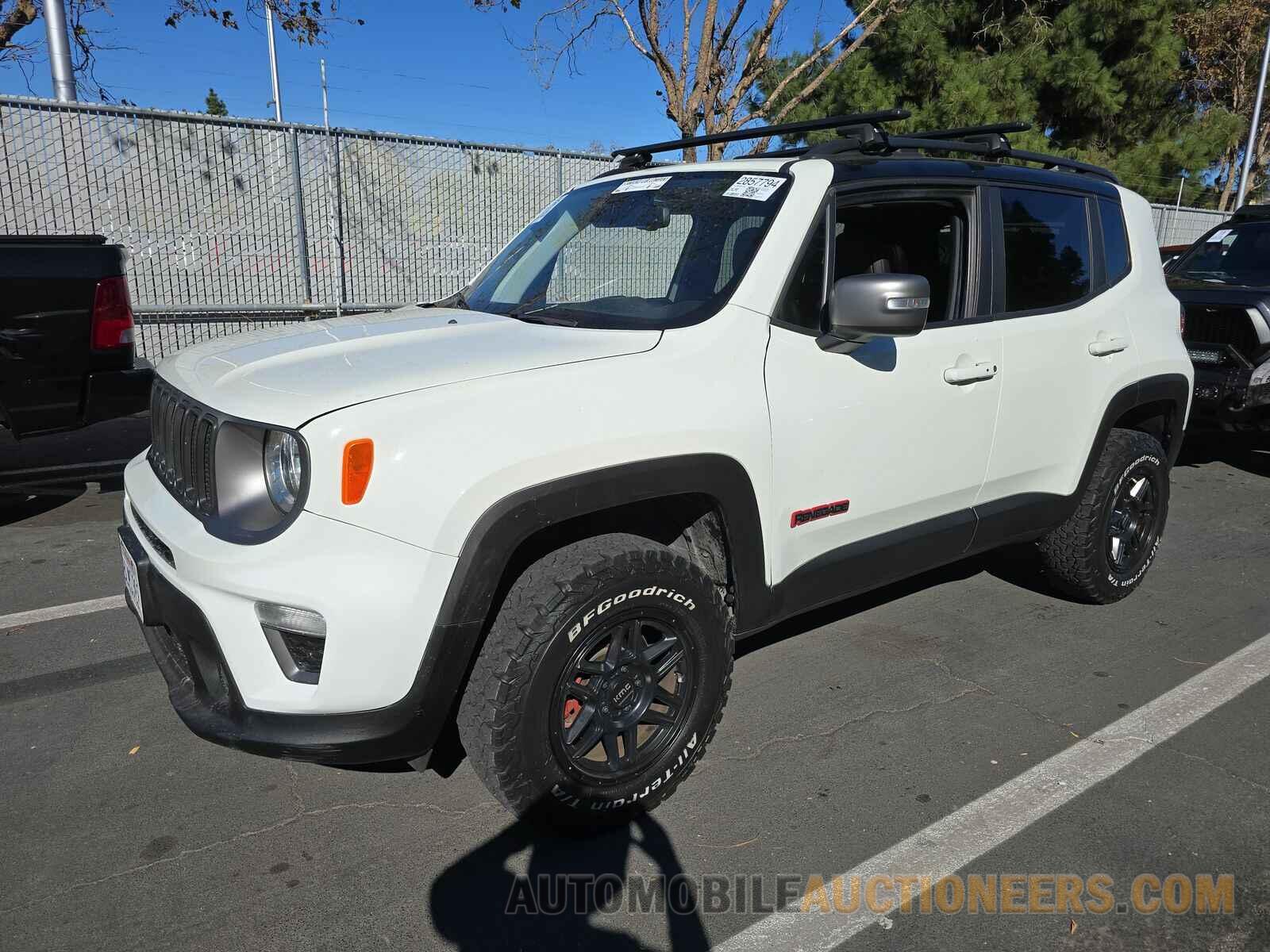 ZACNJBD1XKPJ95116 Jeep Renegade 2019