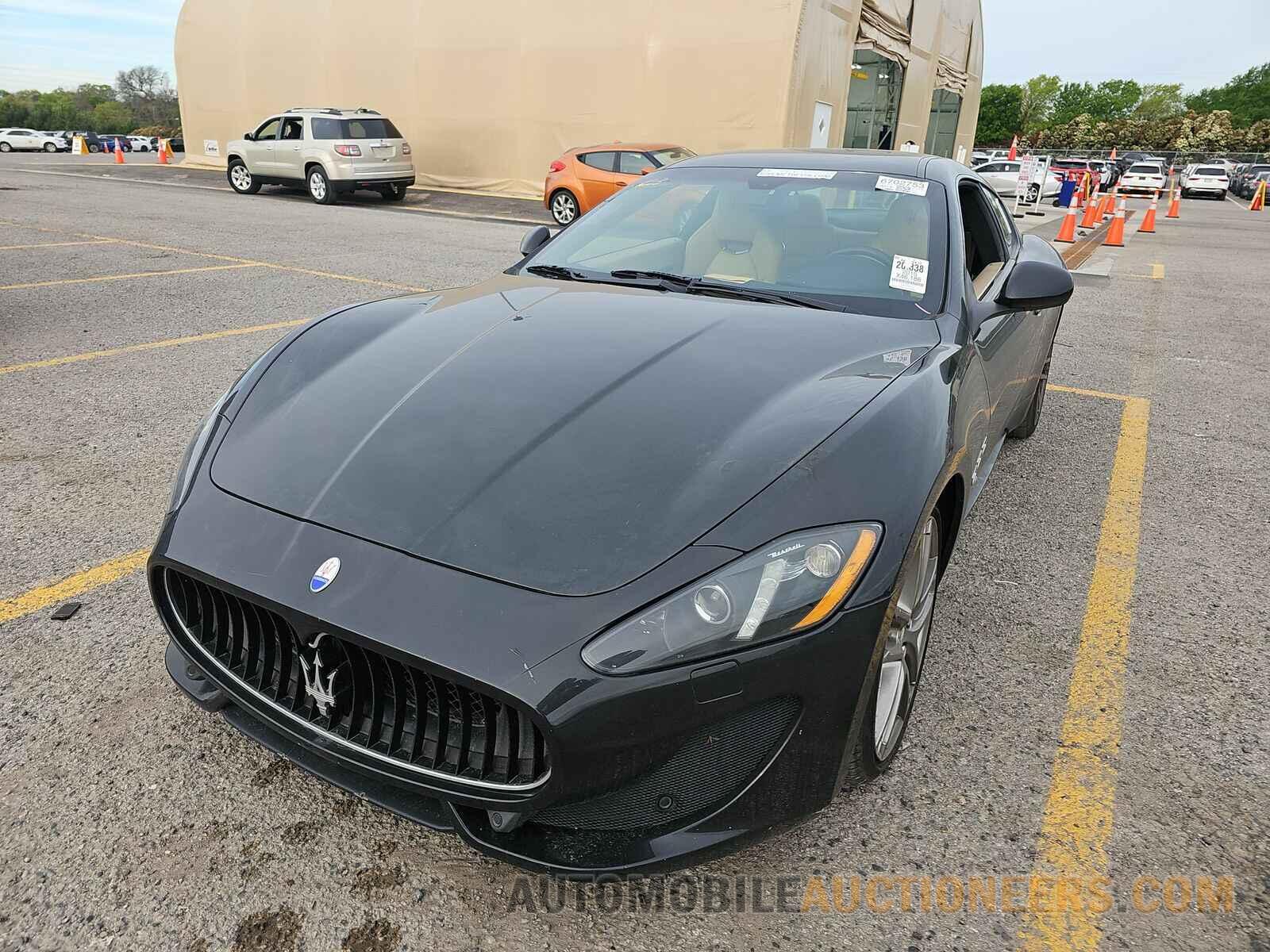 ZAM45VLA6F0138330 Maserati GranTurismo 2015