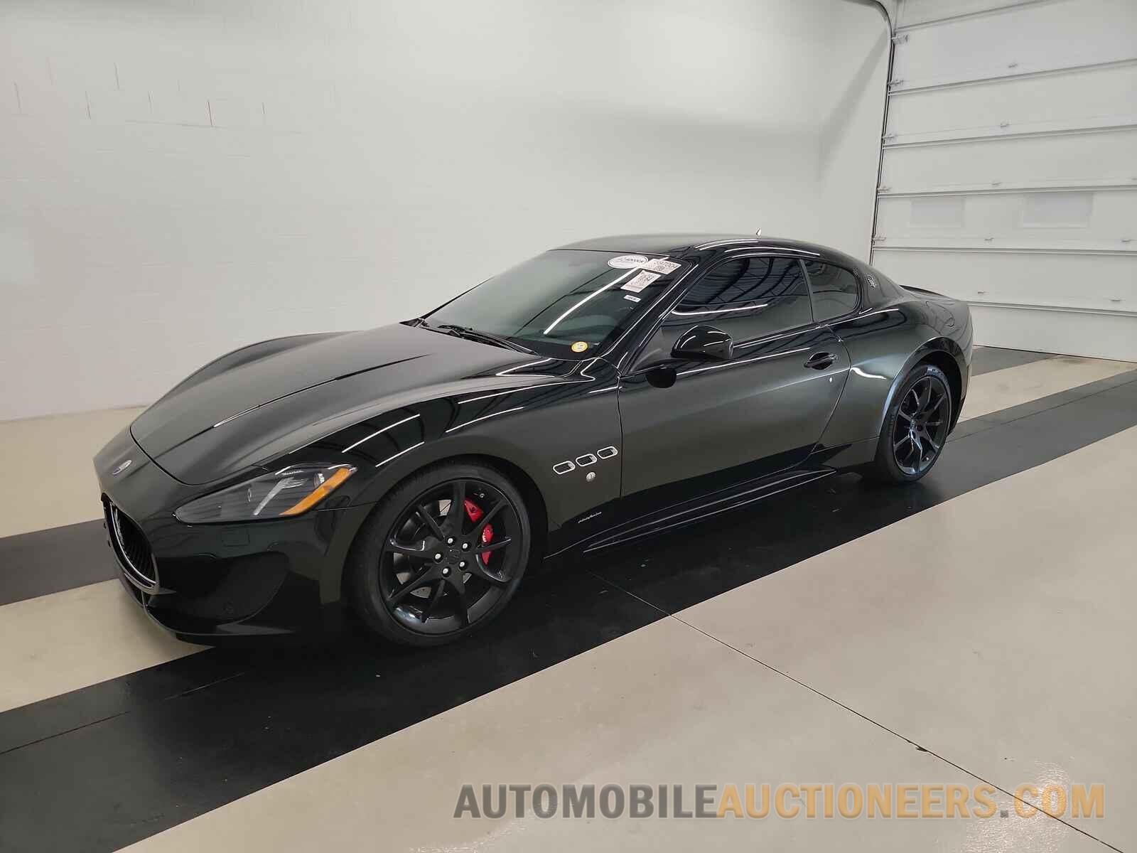 ZAM45VLAXF0132403 Maserati GranTurismo 2015