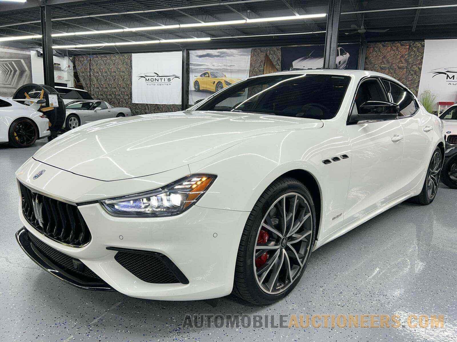 ZAM57YTS4M1364673 Maserati Ghibli 2021