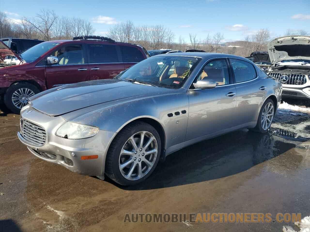 ZAMCE39A050018190 MASERATI QUATTROPOR 2005