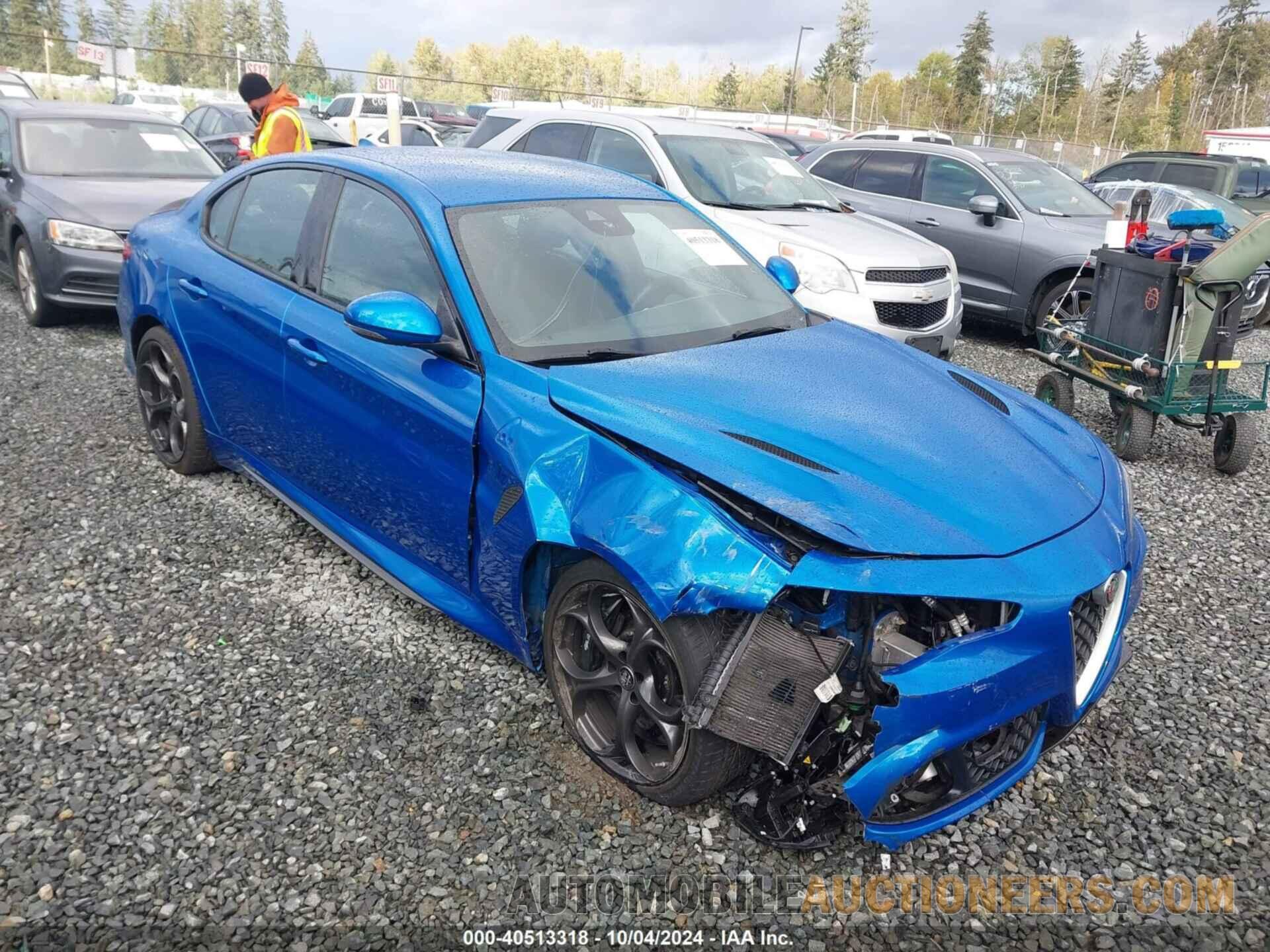 ZARFAEAV7J7574964 ALFA ROMEO GIULIA 2018