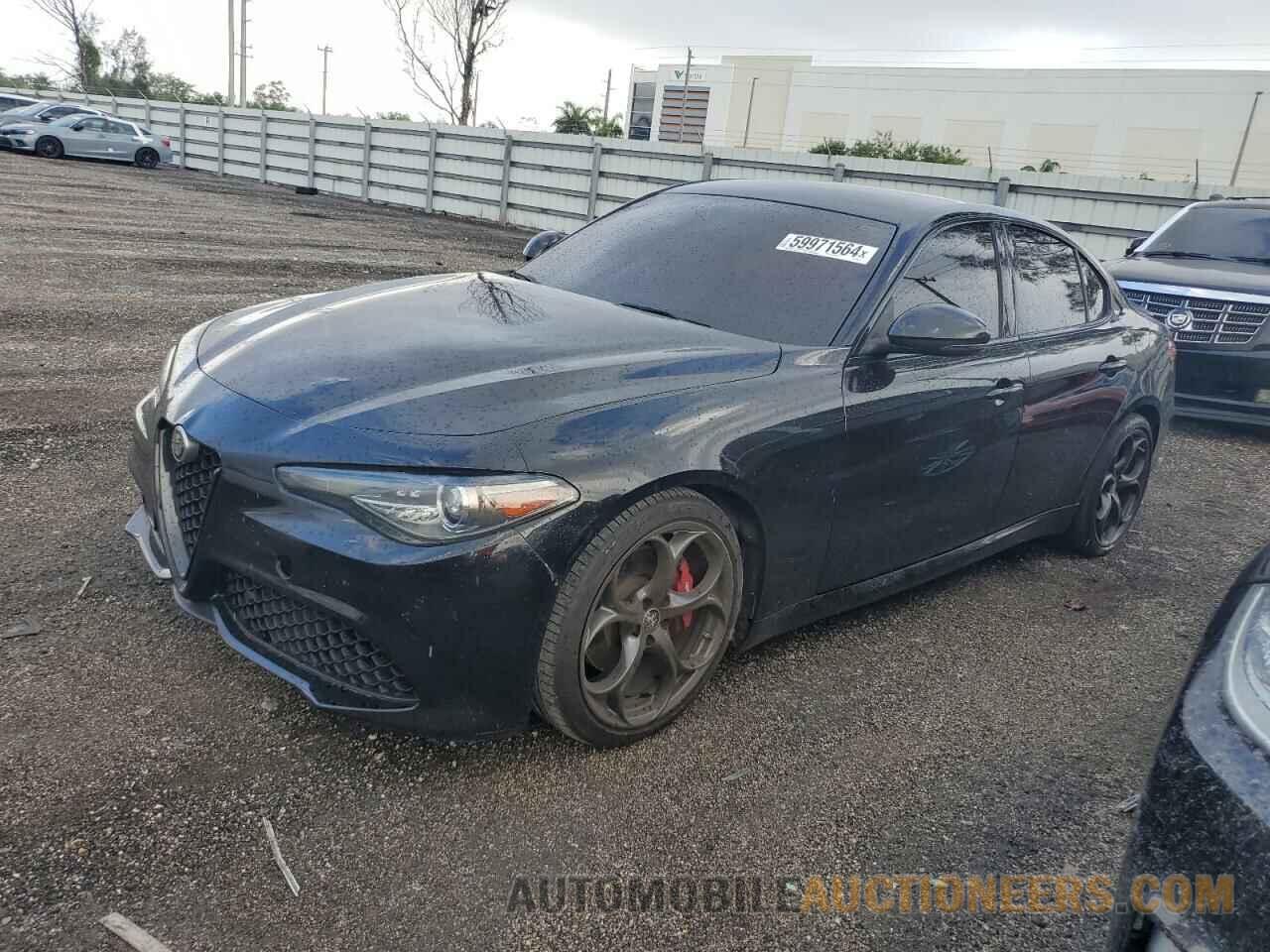 ZARFAECN7J7596962 ALFA ROMEO GIULIA 2018