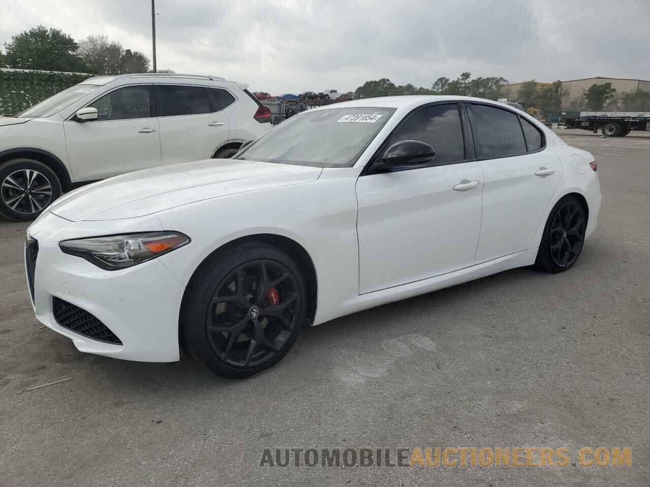 ZARFAMANXL7635043 ALFA ROMEO GIULIA 2020