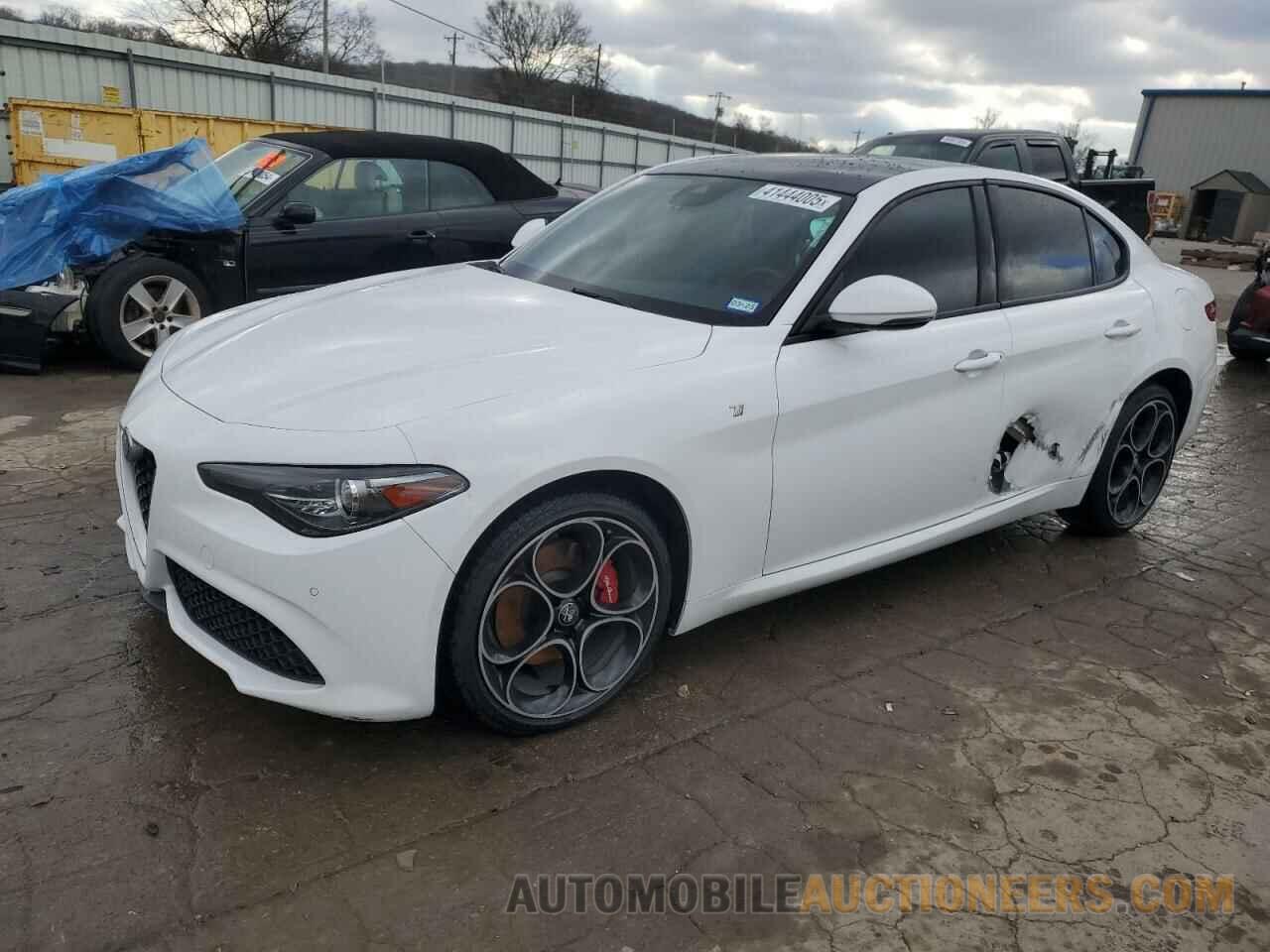 ZARFANBN2N7653138 ALFA ROMEO GIULIA SUP 2022