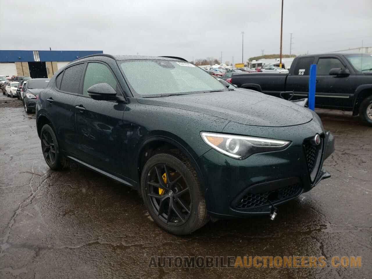 ZASPAKAN0L7C84914 ALFA ROMEO STELVIO 2020