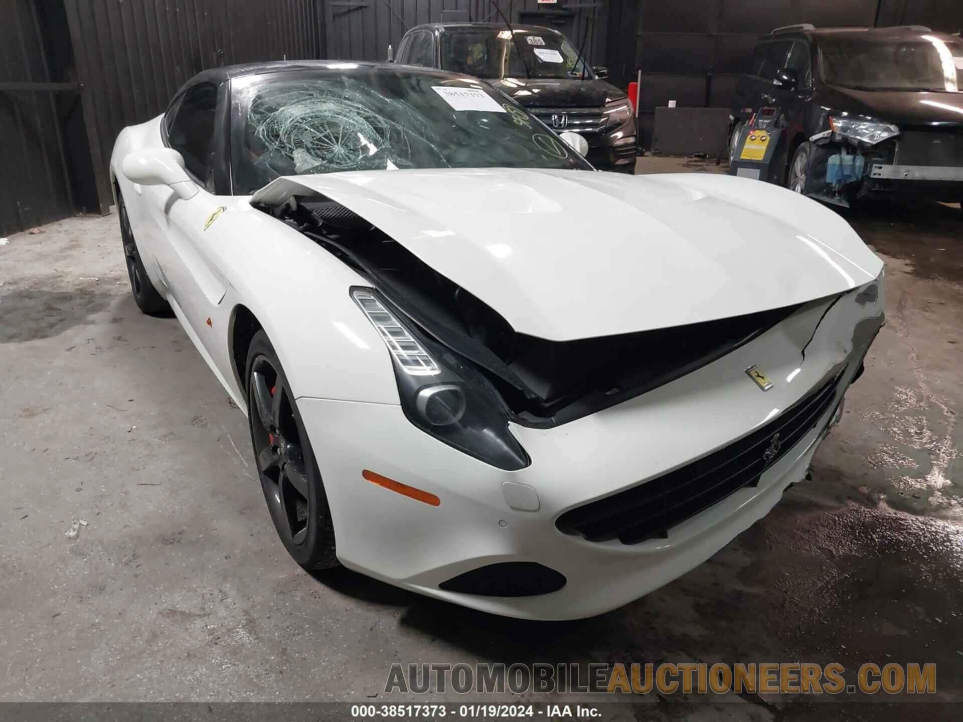 ZFF77XJA7G0217213 FERRARI CALIFORNIA T 2016