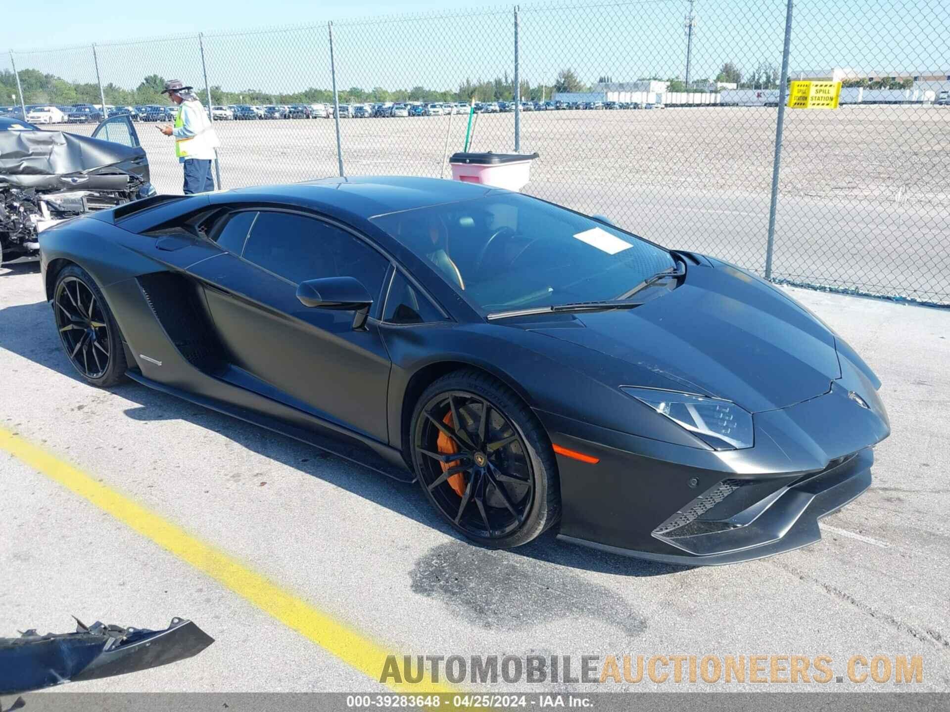 ZHWUG4ZD4JLA06825 LAMBORGHINI AVENTADOR S 2018