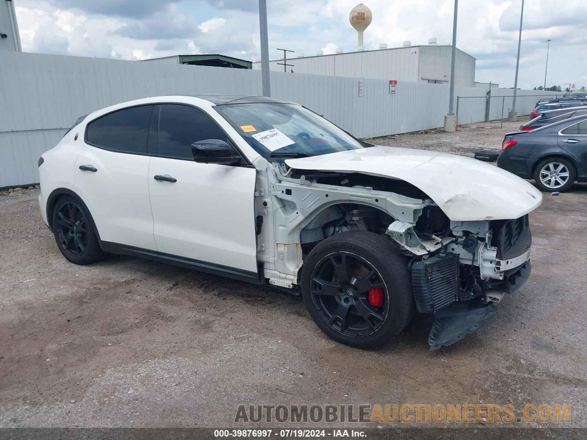 ZN661XUA1JX301385 MASERATI LEVANTE 2018