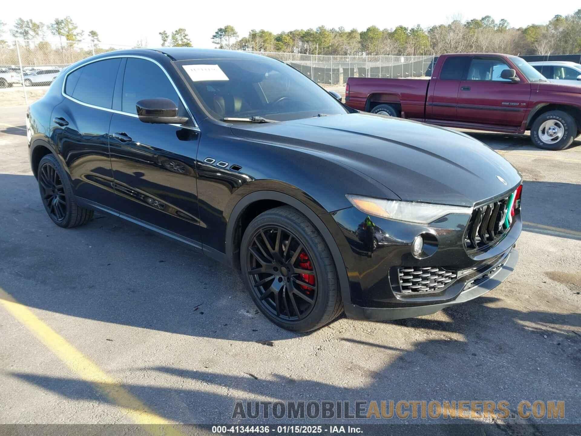 ZN661XUA4HX233075 MASERATI LEVANTE 2017