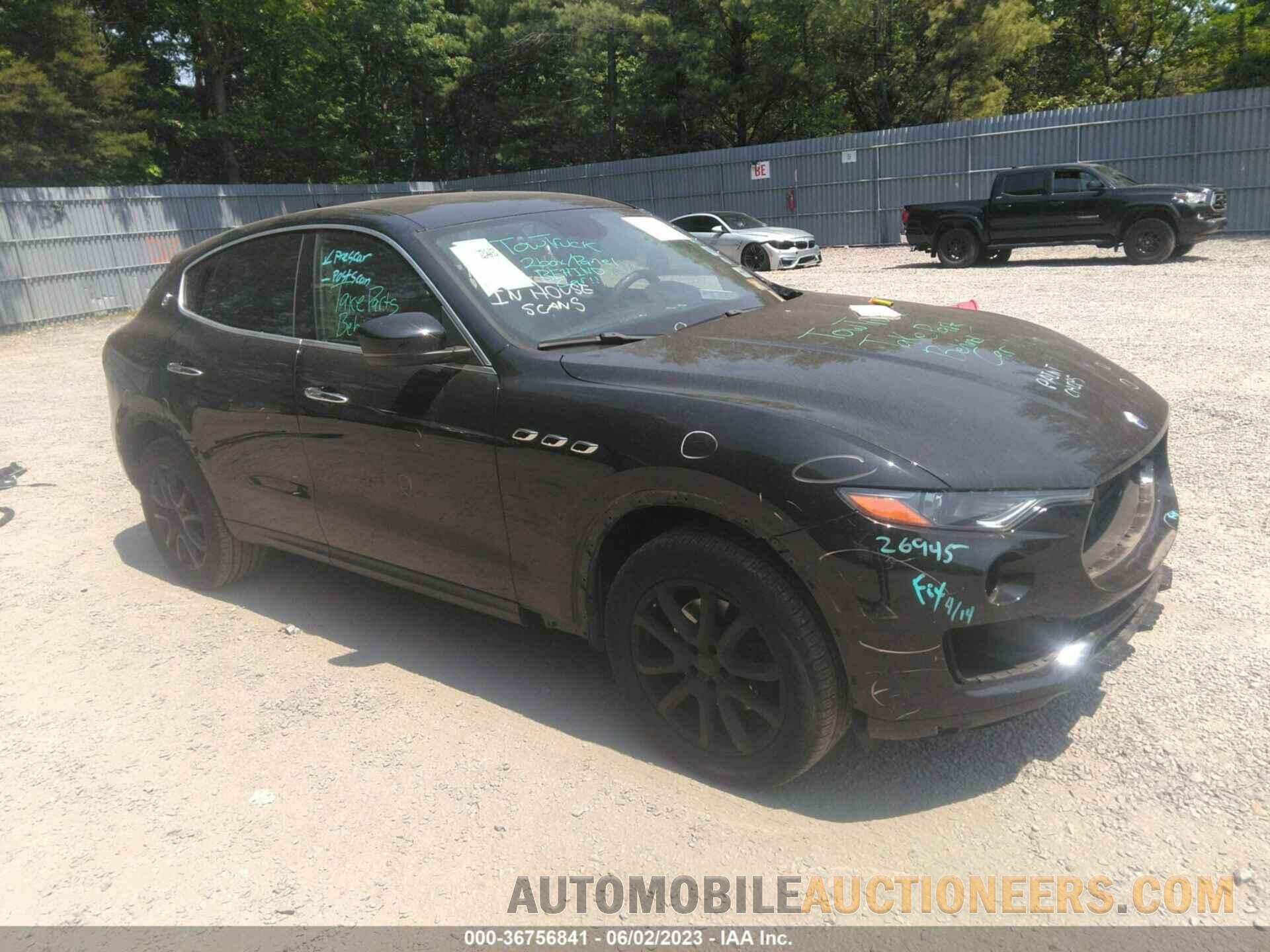 ZN661XUA8HX229398 MASERATI LEVANTE 2017