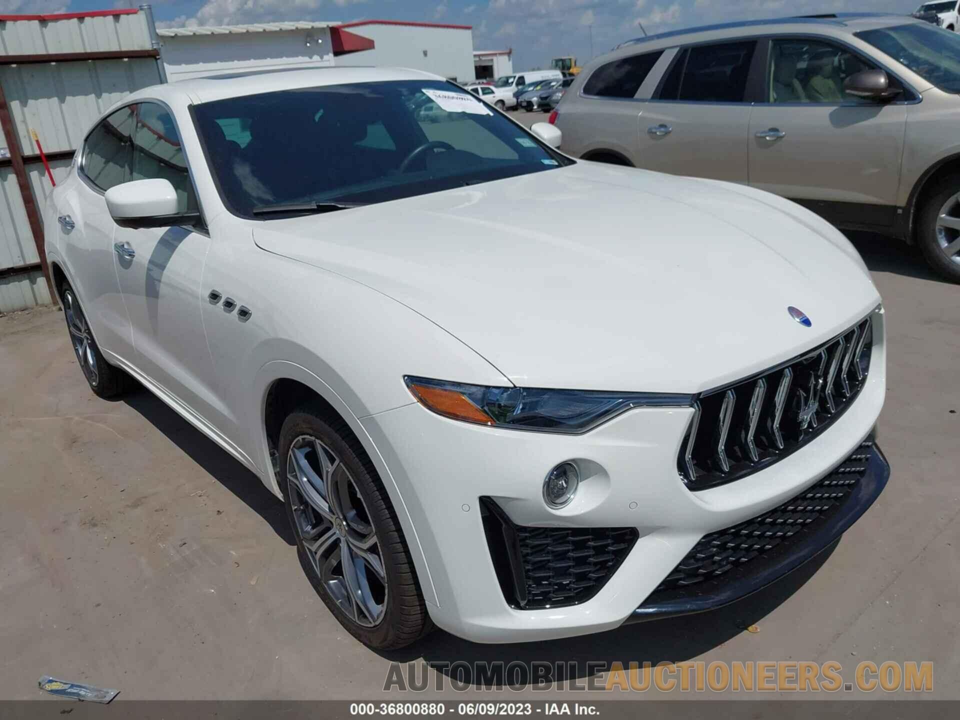 ZN661XUAXMX372038 MASERATI LEVANTE 2021