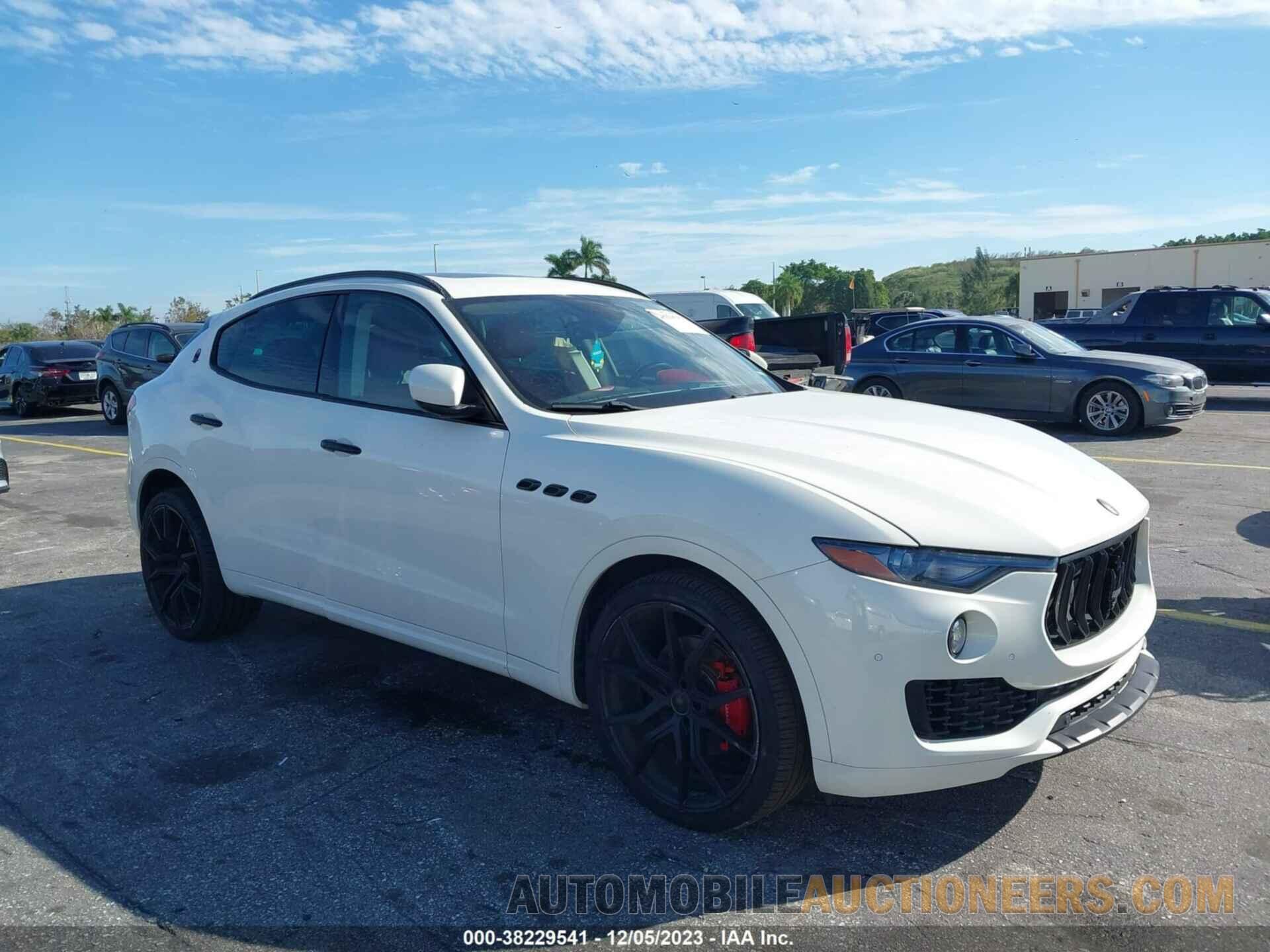 ZN661XUL0HX250697 MASERATI LEVANTE 2017