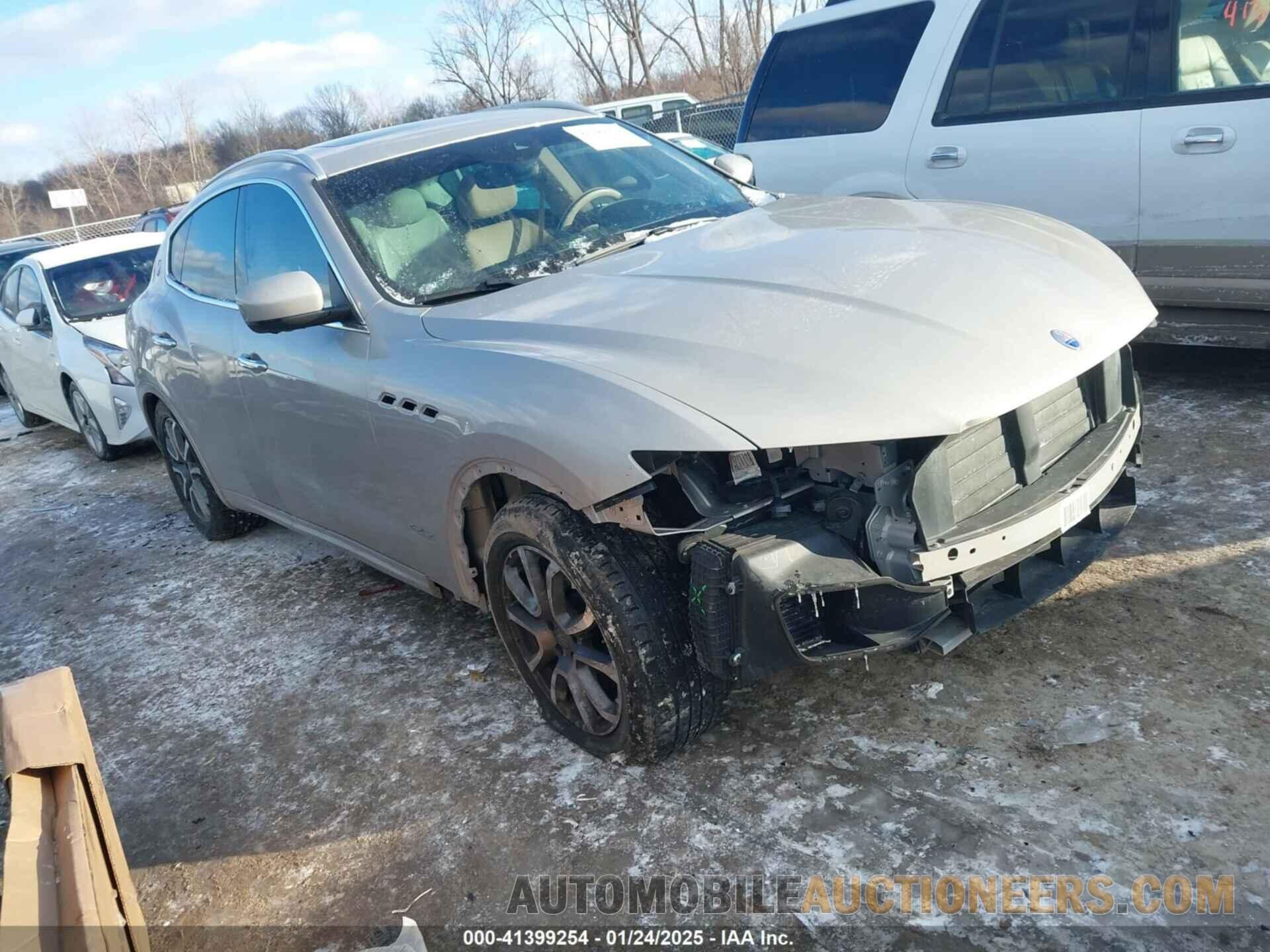 ZN661XUL5JX280638 MASERATI LEVANTE 2018