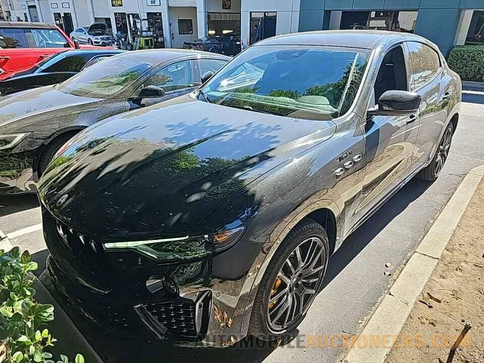 ZN661YUM2NX383858 Maserati Levante 2022