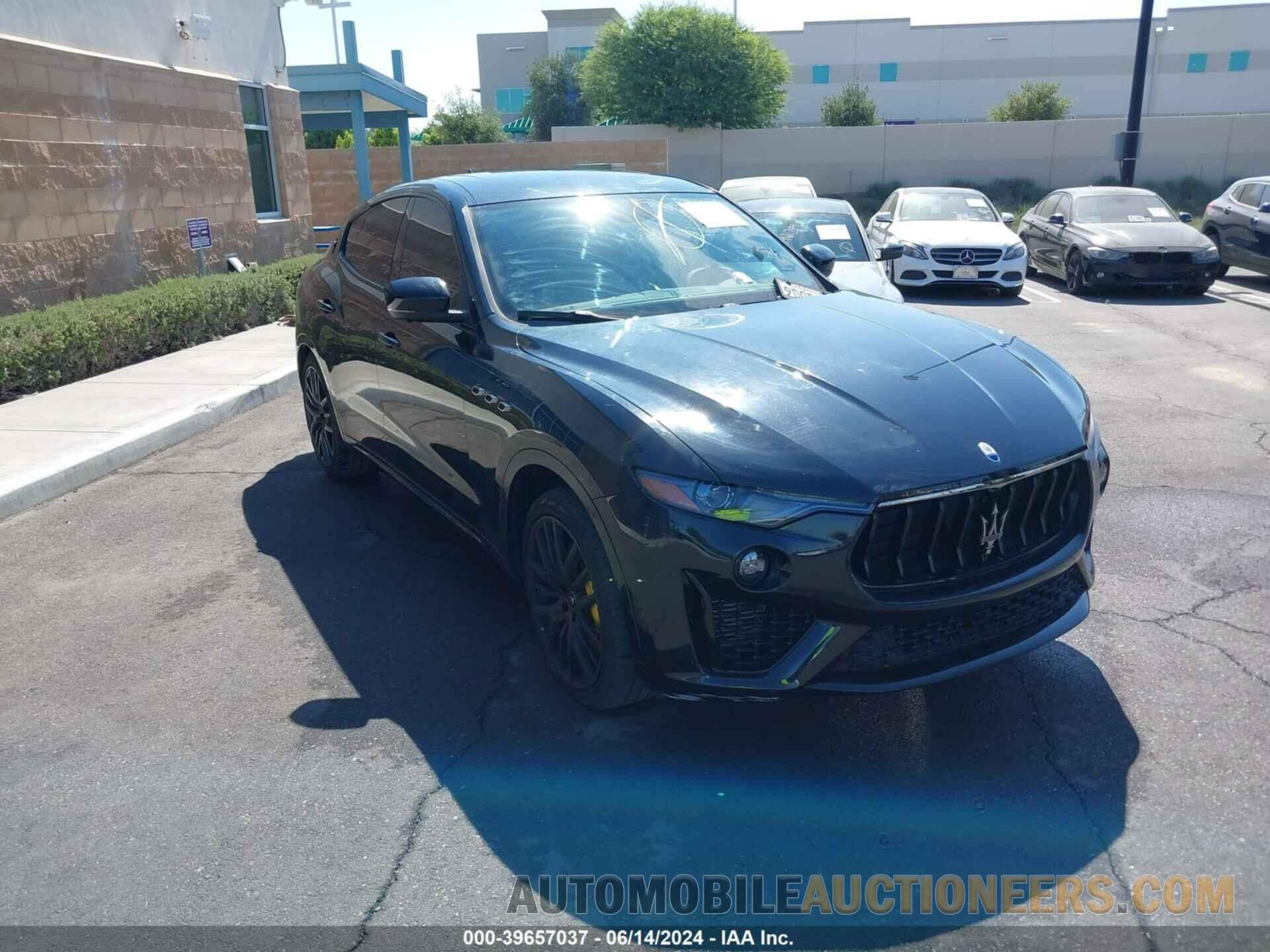 ZN661YUM5NX406825 MASERATI LEVANTE 2022