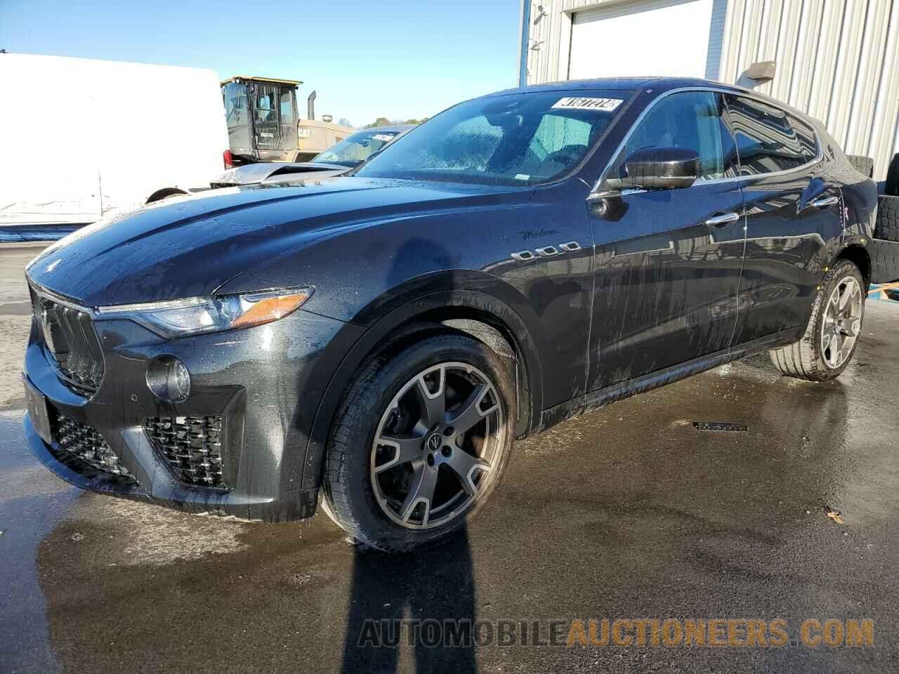 ZN661YUM5PX418668 MASERATI LEVANTE MO 2023