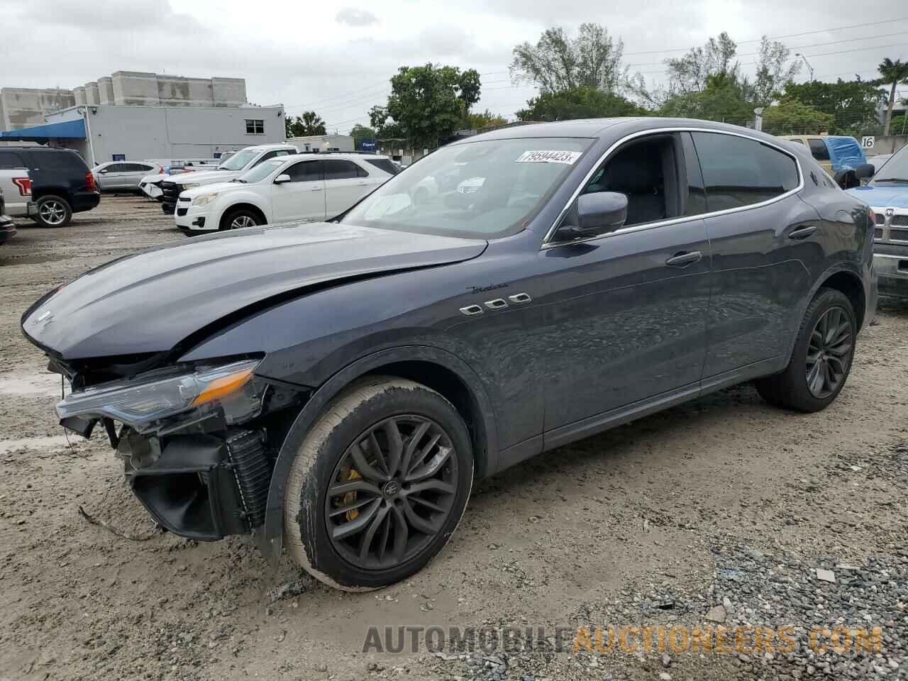 ZN661YUM6PX409980 MASERATI LEVANTE MO 2023